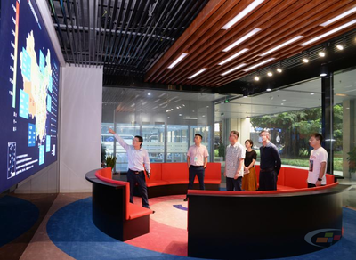 山東重山集團董事長王魯淄一行到訪中國水泥網(wǎng)，共商電子商務服務新篇章